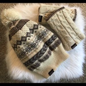Muk Luks Reversible Beanie and hand warmers